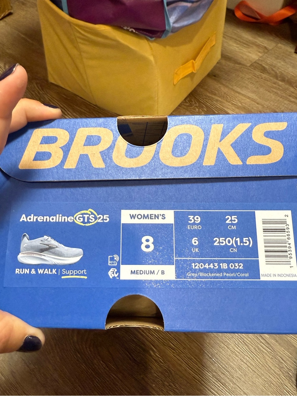 Brooks shoes women size 8 EUC - Picture 6 of 6